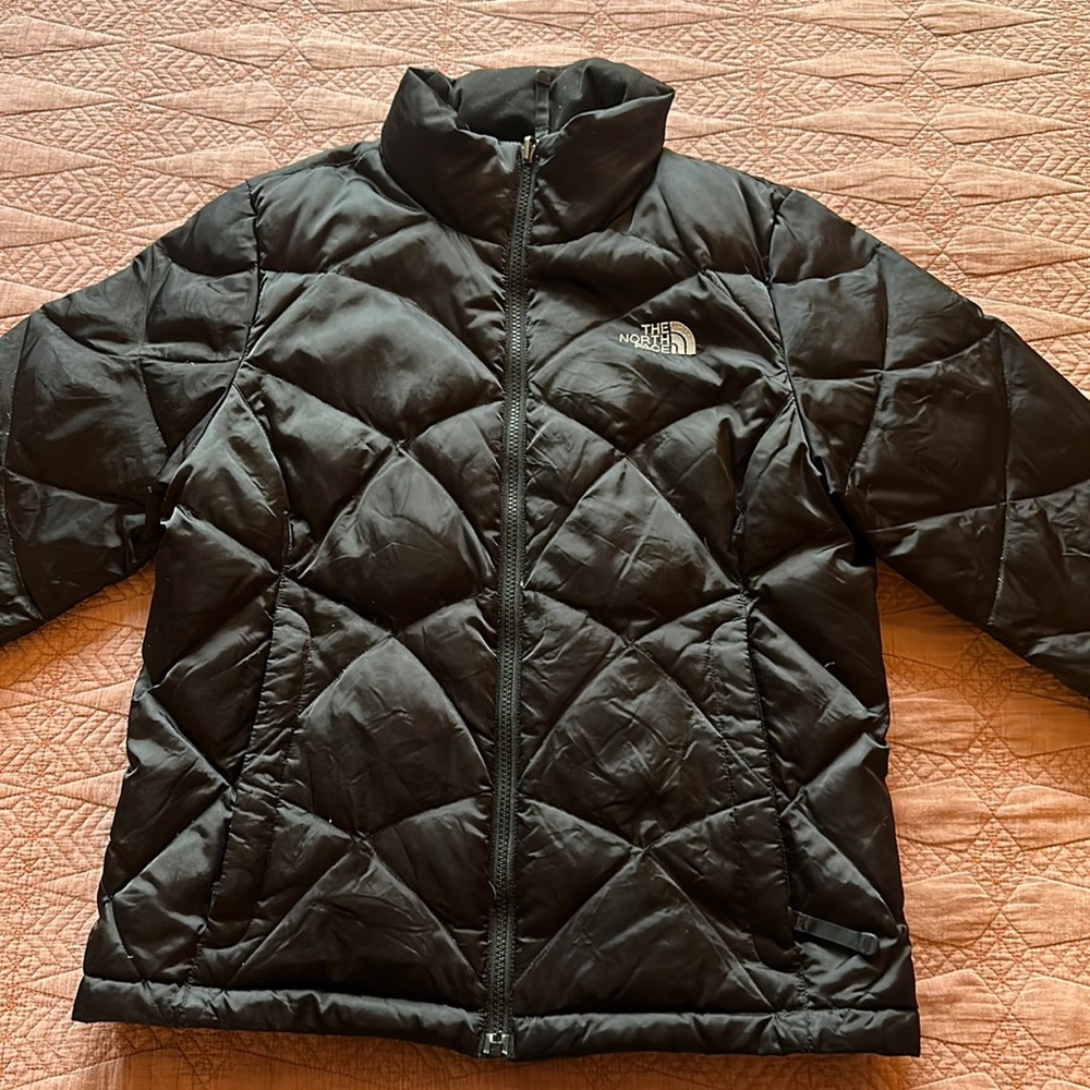 Size medium black north face coat